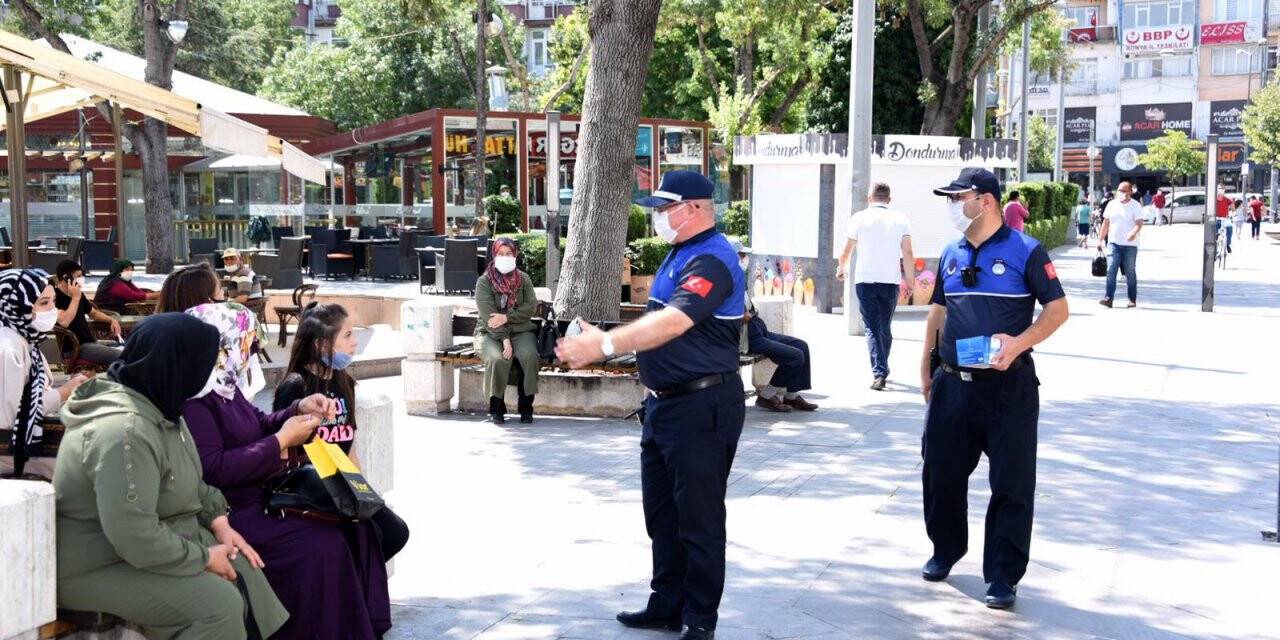 Konya Büyükşehir  Zabıta’dan Sosyal Mesafe Denetimleri