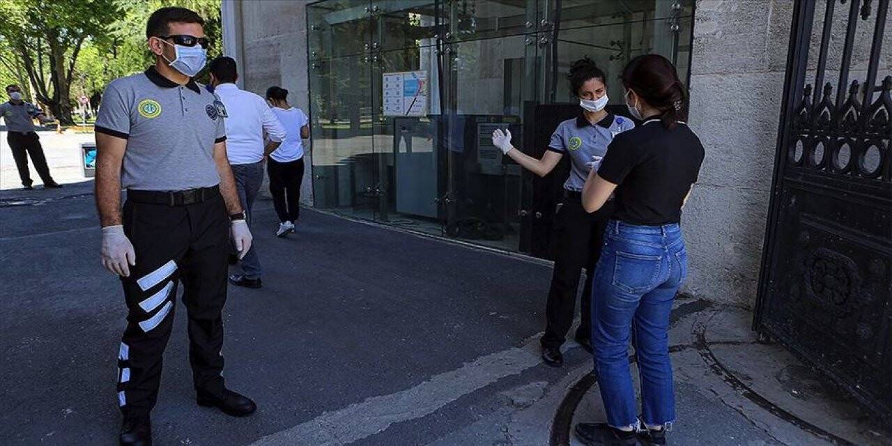 Devlet korumasındaki gençler YKS'de ilk on binde