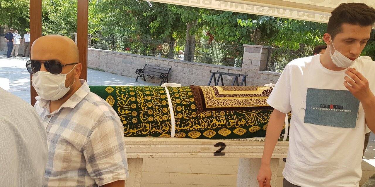 Ali Topak toprağa verildi