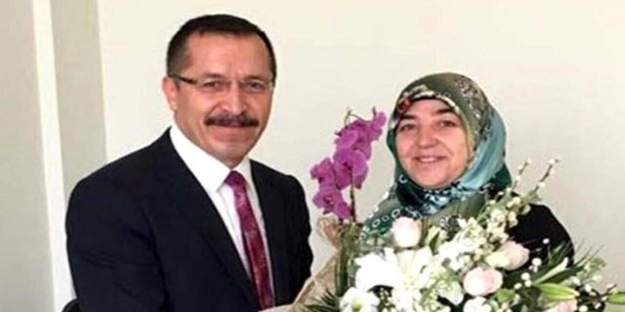 O rektör görevden uzaklaştırıldı
