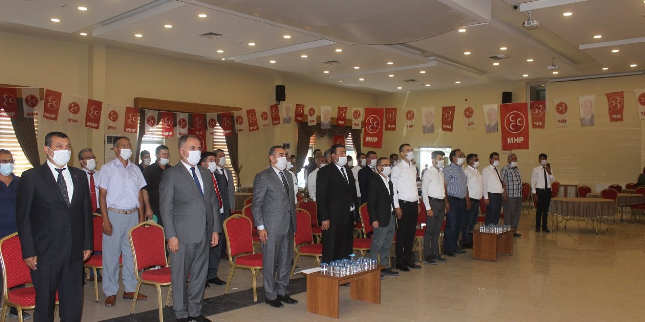 MHP Karapınar İlçe Teşkilatı'nda Ercan Alp yeniden başkan seçildi