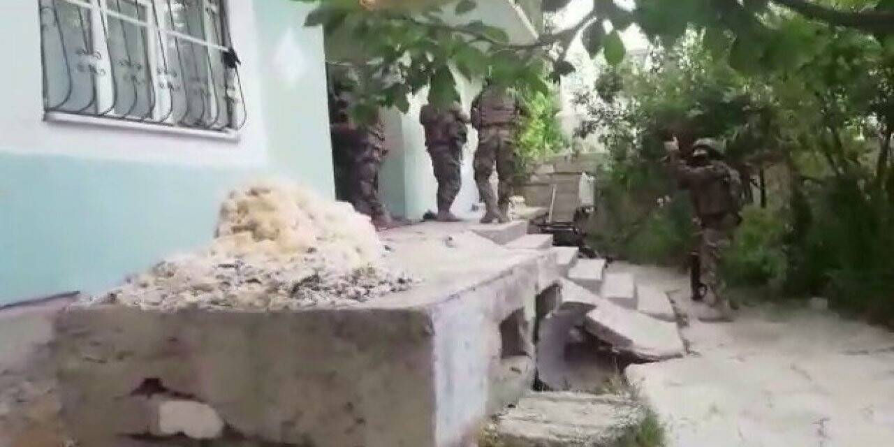Terör operasyonu: 8 gözaltı