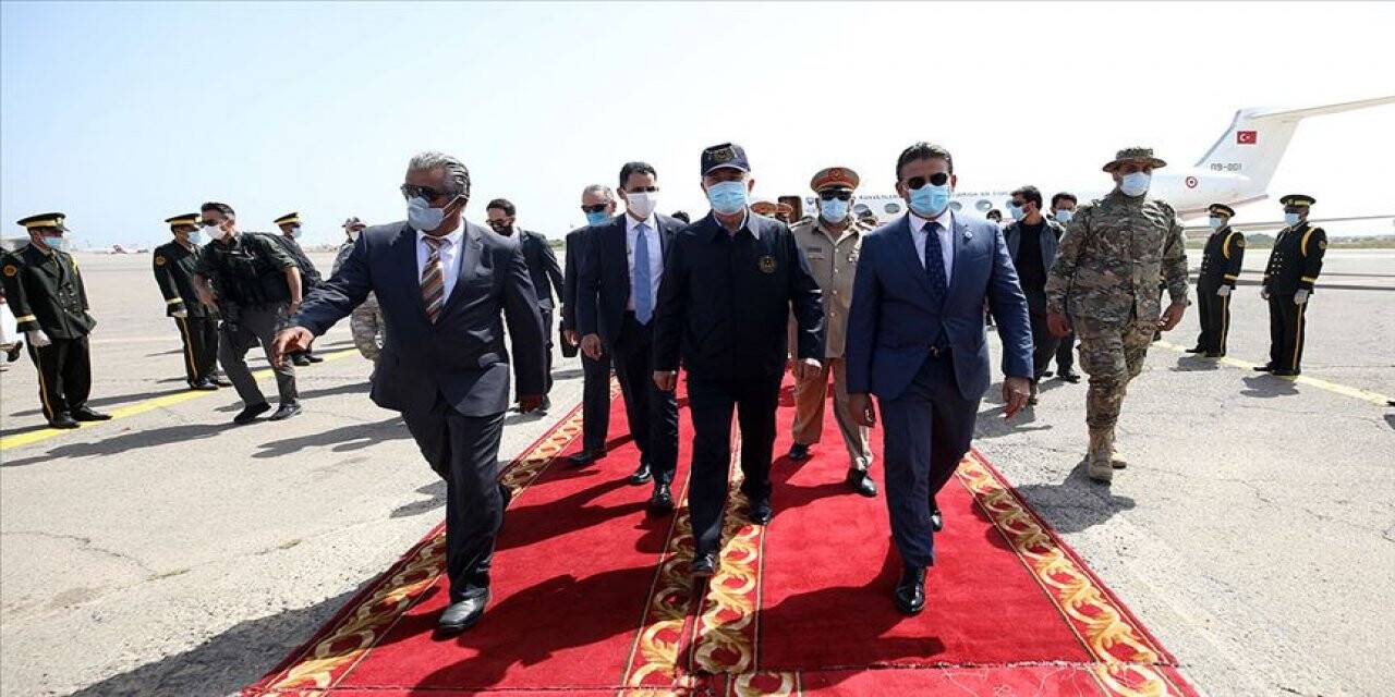 Bakan Akar ve Genelkurmay Başkanı Orgeneral Güler Libya'da