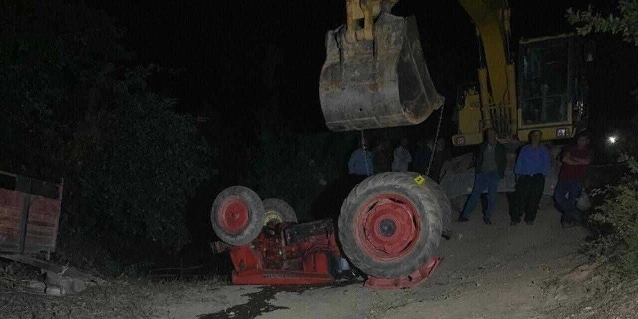 Traktörün altında kalan şahıs feci şekilde can verdi