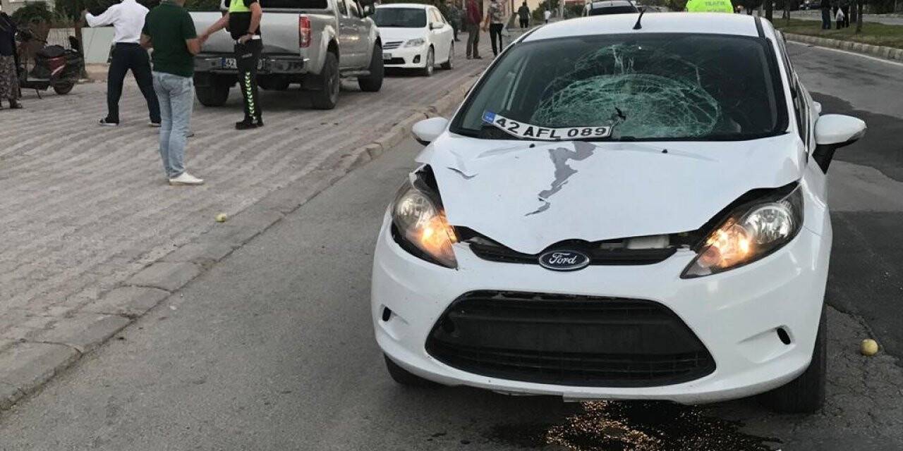 Konya'da otomobilin çarptığı kadın hayatını kaybetti