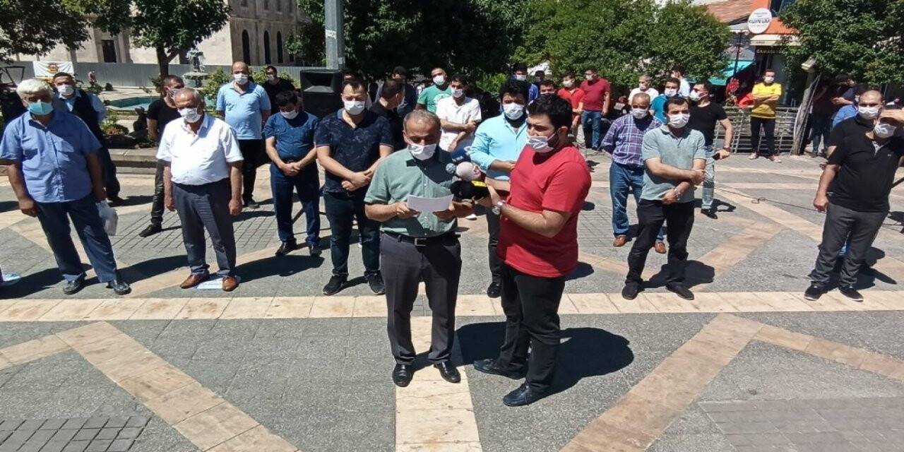 Düğün salonu esnafı yemek yasağına tepkili