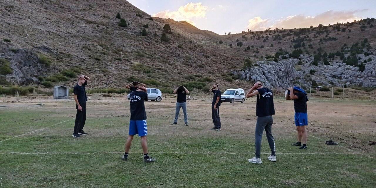 Gezlevispor’dan Toroslarda Kamp