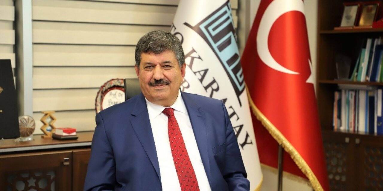 Rektör Sade: '30 Ağustos, dünyada eşi benzeri olmayan bir kahramanlık destanıdır'