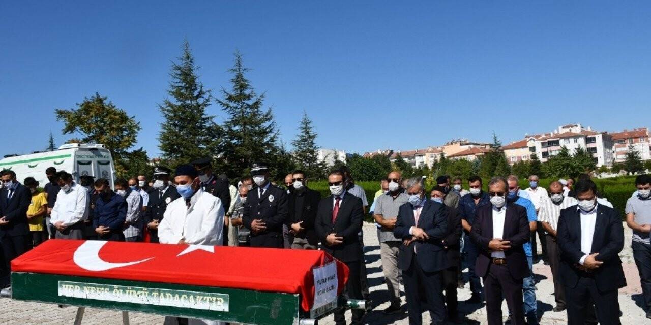 Vefat eden Kore Gazisi törenle defnedildi