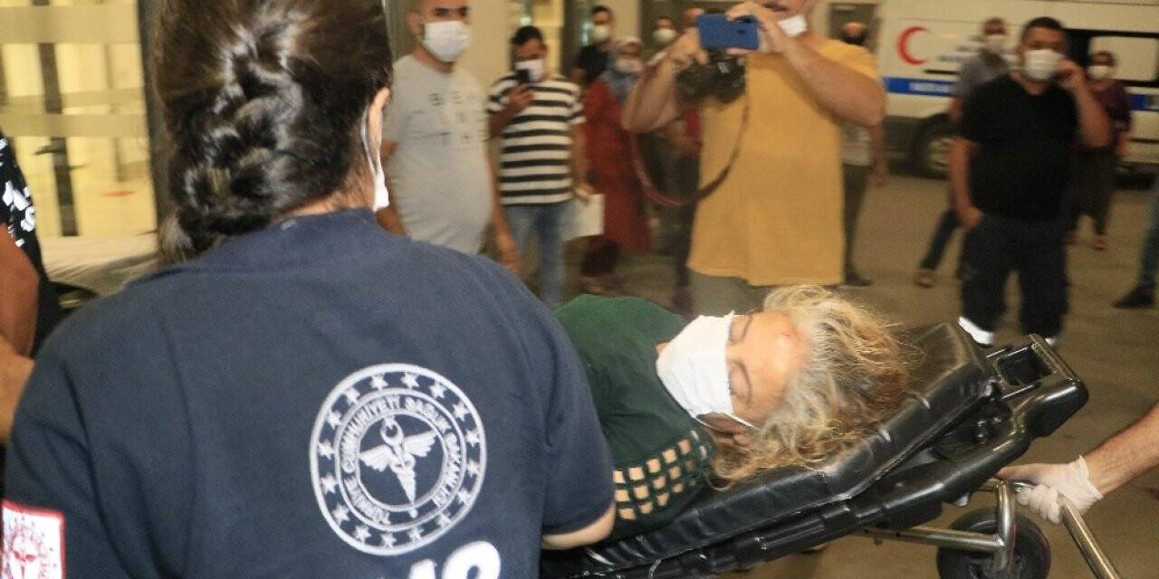 Önce çocuğunu sonra karısını öldüresiye dövdü