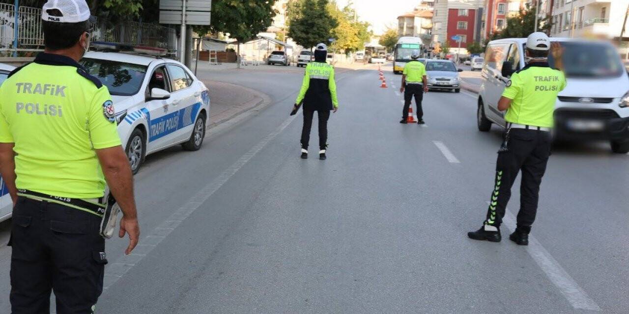Konya’da Hız Kurallarına Uymayanlara Ceza Yağdı