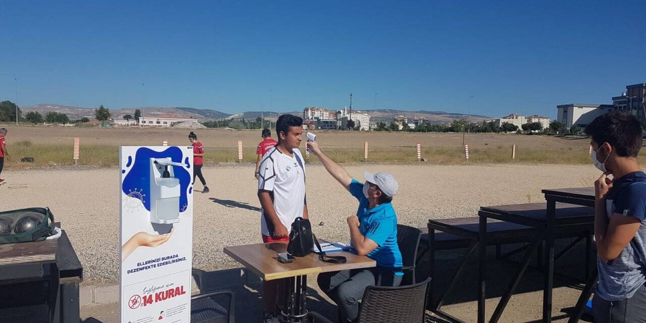 Zafer Bayramı ‘bocce ve dart’ turnuvaları yapıldı