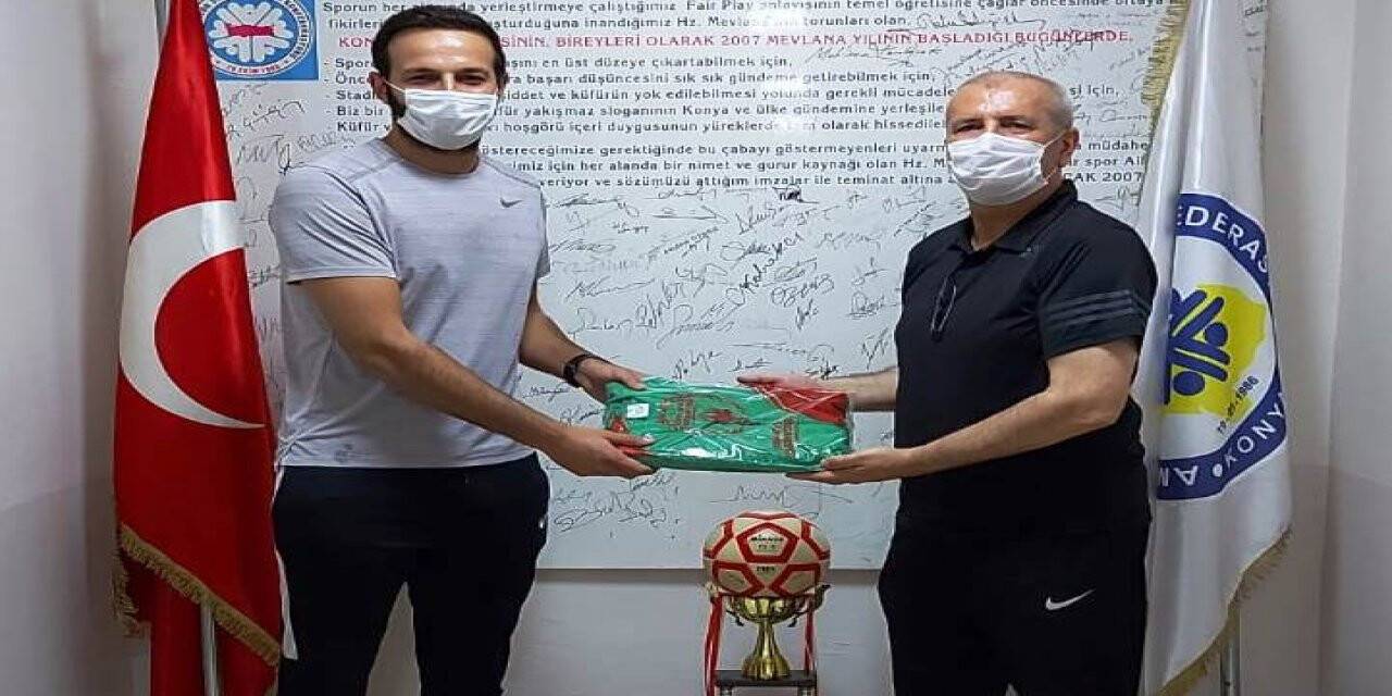 Sahayı bildiler formayı kaptılar