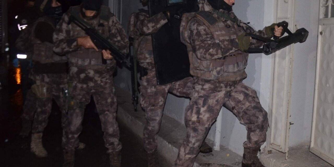 DEAŞ operasyonunda 5 gözaltı