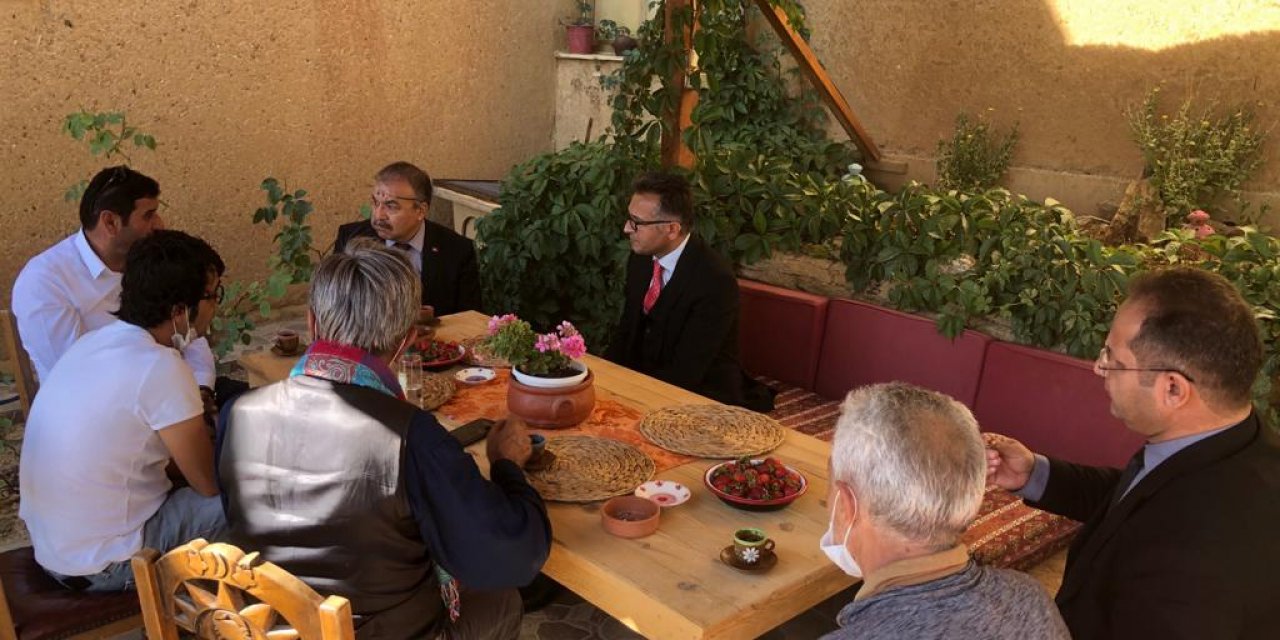 Selçuk Üniversitesi Rektörü Prof. Dr. Aksoy, Hüyük'ü ziyaret etti