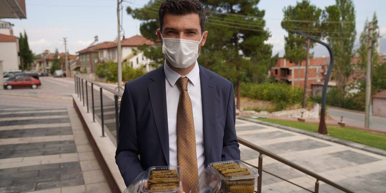 81 İlde 81 Okula Yaprak Sarması Gönderdiler