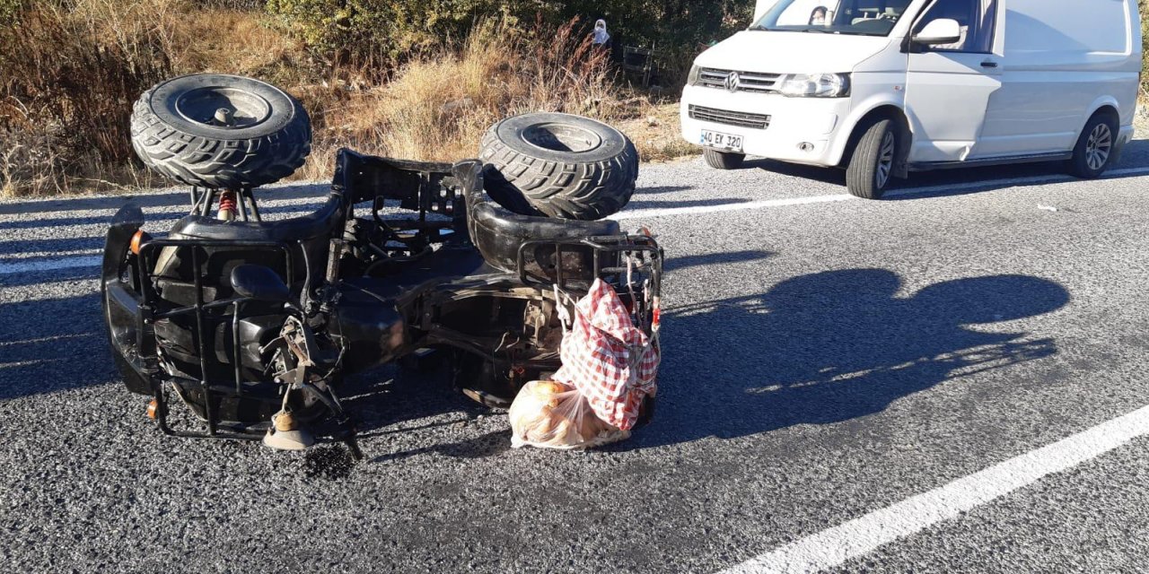 Konya'da kaza! ATV sürücüsü park halindeki otomobile çarptı