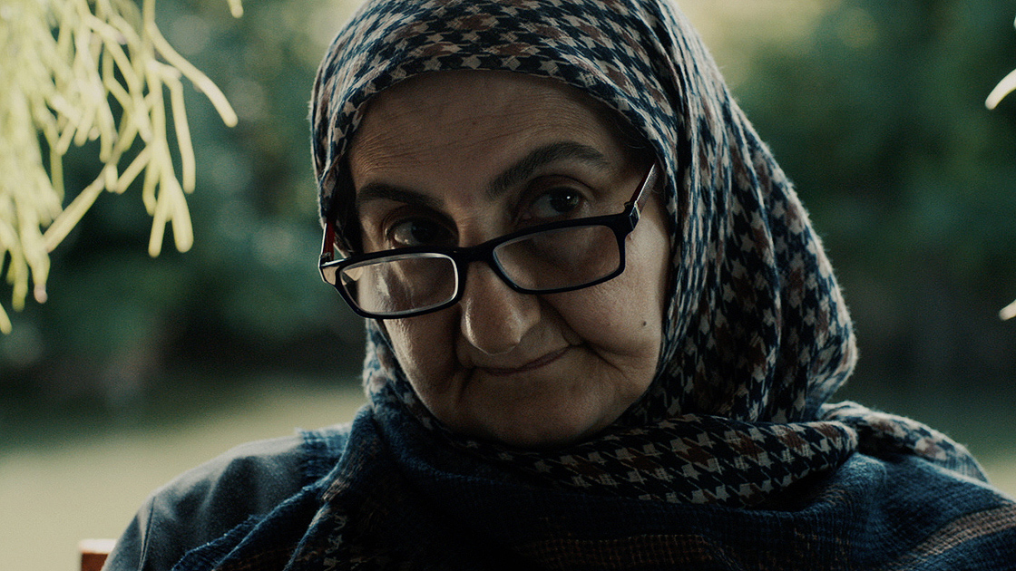 Kısa filminin başrolünde annesini oynatan Türk yönetmen  Paris'ten ödülle döndü