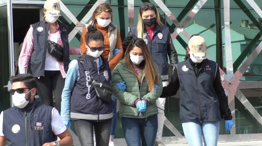 HDP’li Kars belediye başkan yardımcıları adliyeye sevk edildi