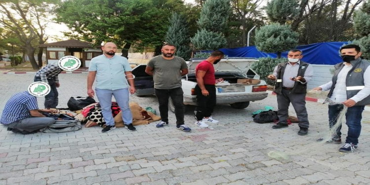 Konya'da şahin avı yapan 2 kişi yakalandı
