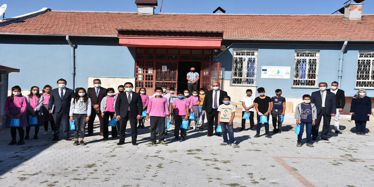 Karapınar Kaymakamı Murat'tan okullara ziyaret