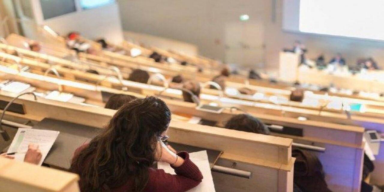 Bakan koca açıkladı! Üniversitelerde yüz yüze eğitim başlayacak mı?