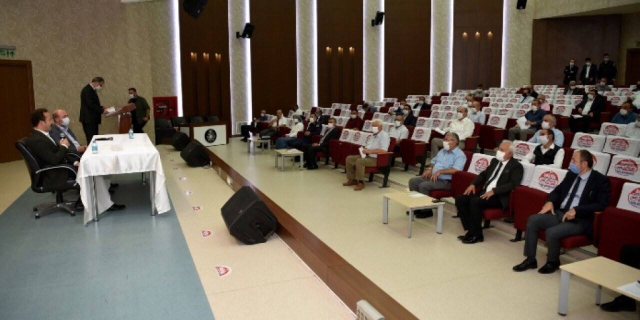 Selçuklu’da muhtarlarla istişare toplantısı