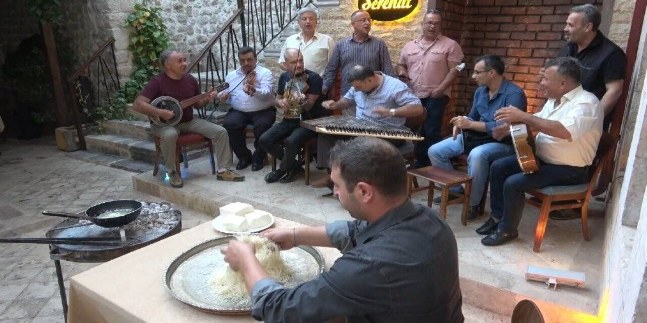 Hatay’da 'Cille Gecesi'