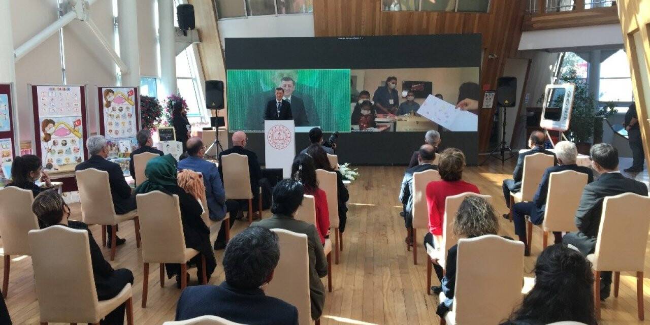 Milli Eğitim Bakanı Ziya Selçuk Erken Çocukluk Eğitim projelerini tanıttı
