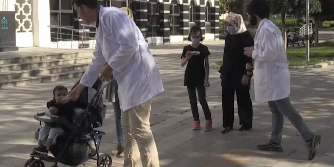 Üniversite öğrencilerinden Farkındalık Çalışması