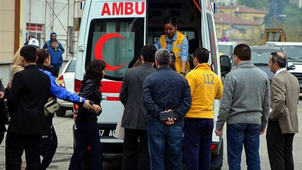 Babaanneleriyle kalabilmek için okuldan kaçtılar