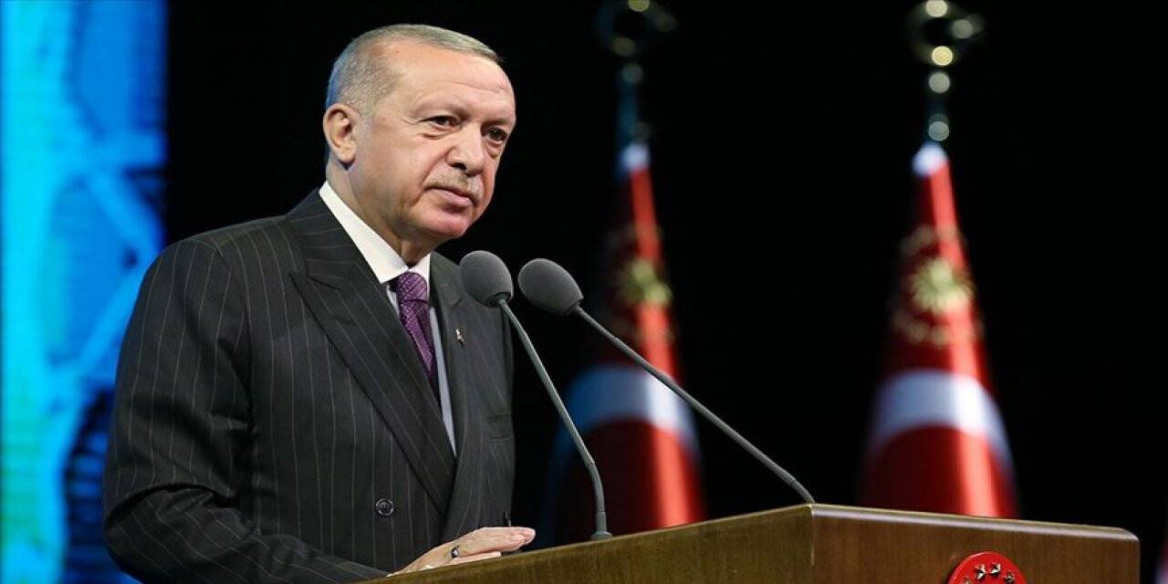 Cumhurbaşkanı Erdoğan, Taksim Camii'ni inceledi
