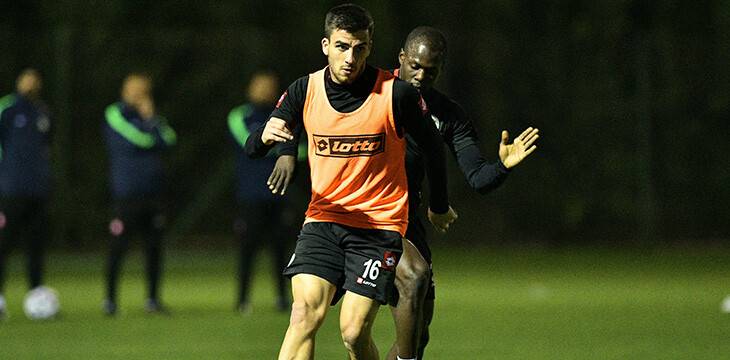 Konyaspor, Medipol Başakşehir hazırlıklarına başladı