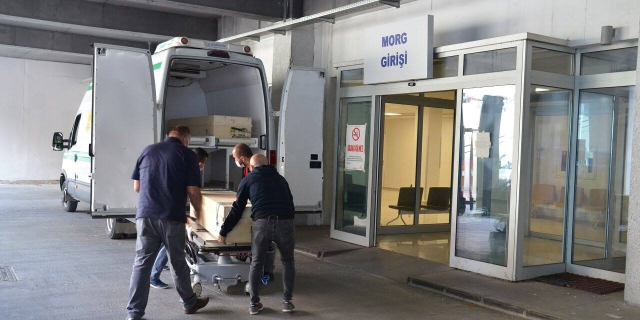 Konya'da eski nişanlısı tarafından öldürülen genç kız ve annesinin cenazeleri memleketlerine gönderildi