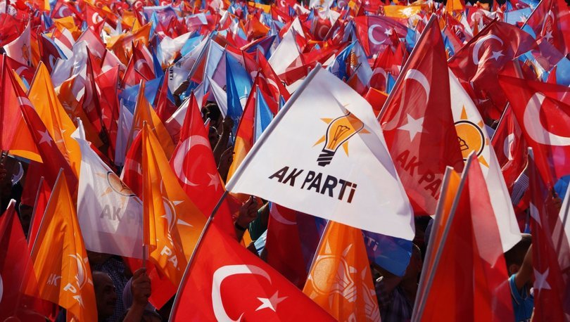 CHP ve DSP'li başkanlar AK Parti'ye geçti