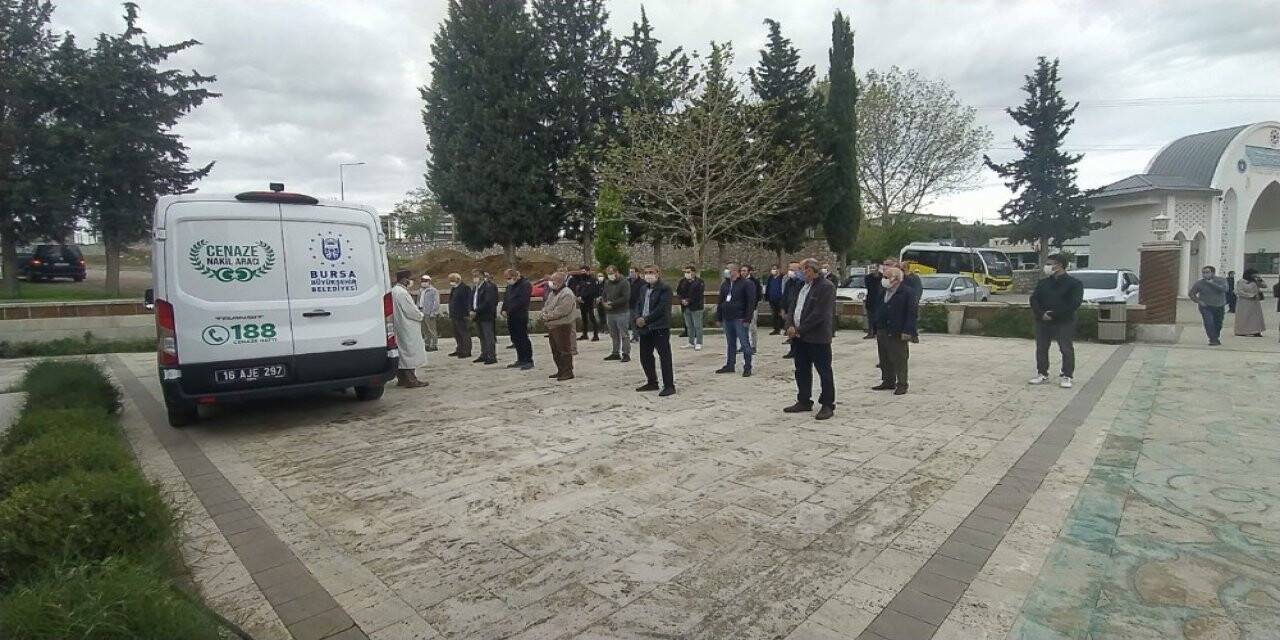 Konya'da eski nişanlısı tarafından öldürülen anne kıza en acı veda
