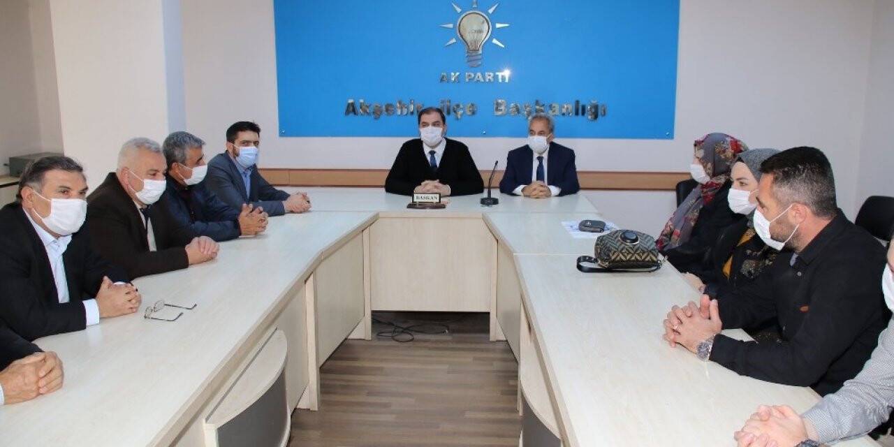 Başkan Akkaya: 'AK Parti kutlu bir dava'