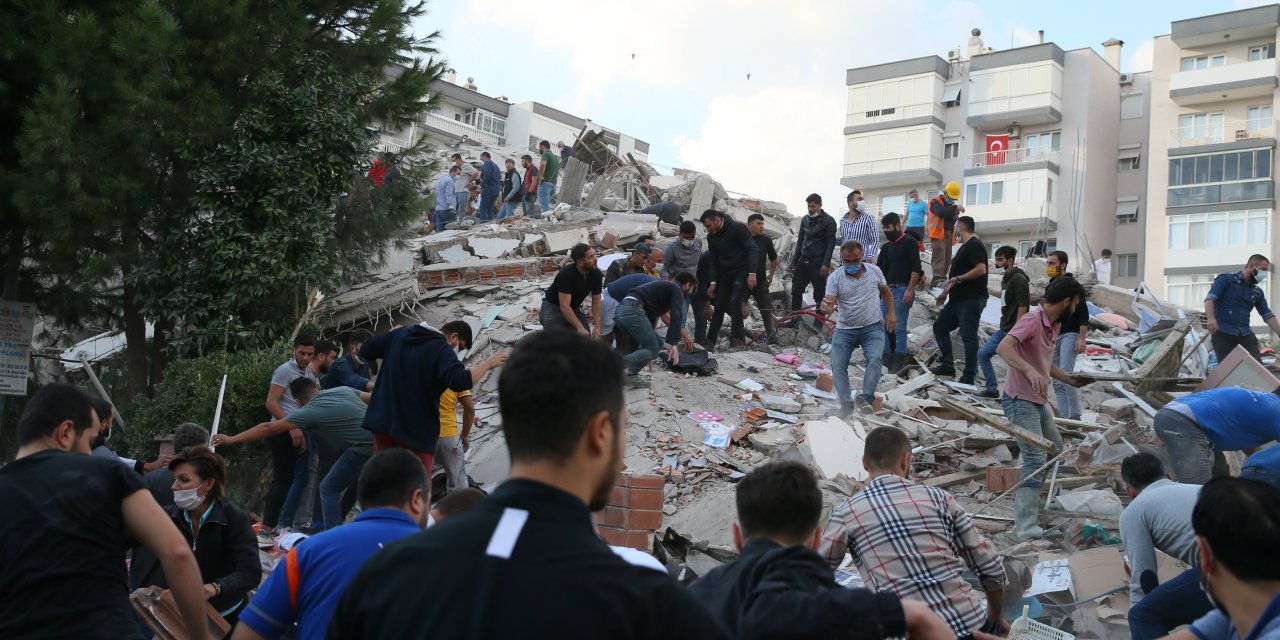 AFAD İzmir'deki depremde can kaybı 91 oldu