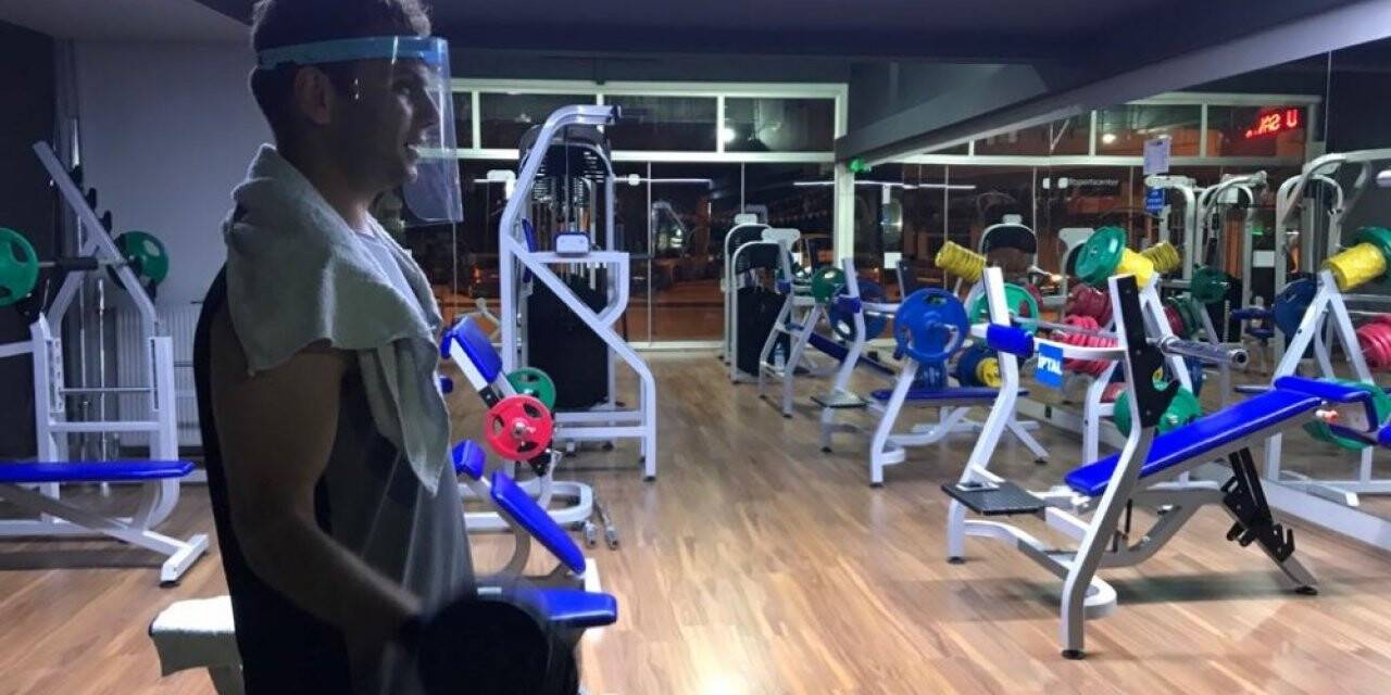 Salonlar tedbirlerini aldı sporcuları bekliyor