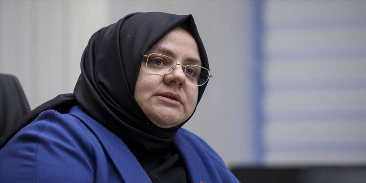 Bakan Selçuk'tan asgari ücret açıklaması!