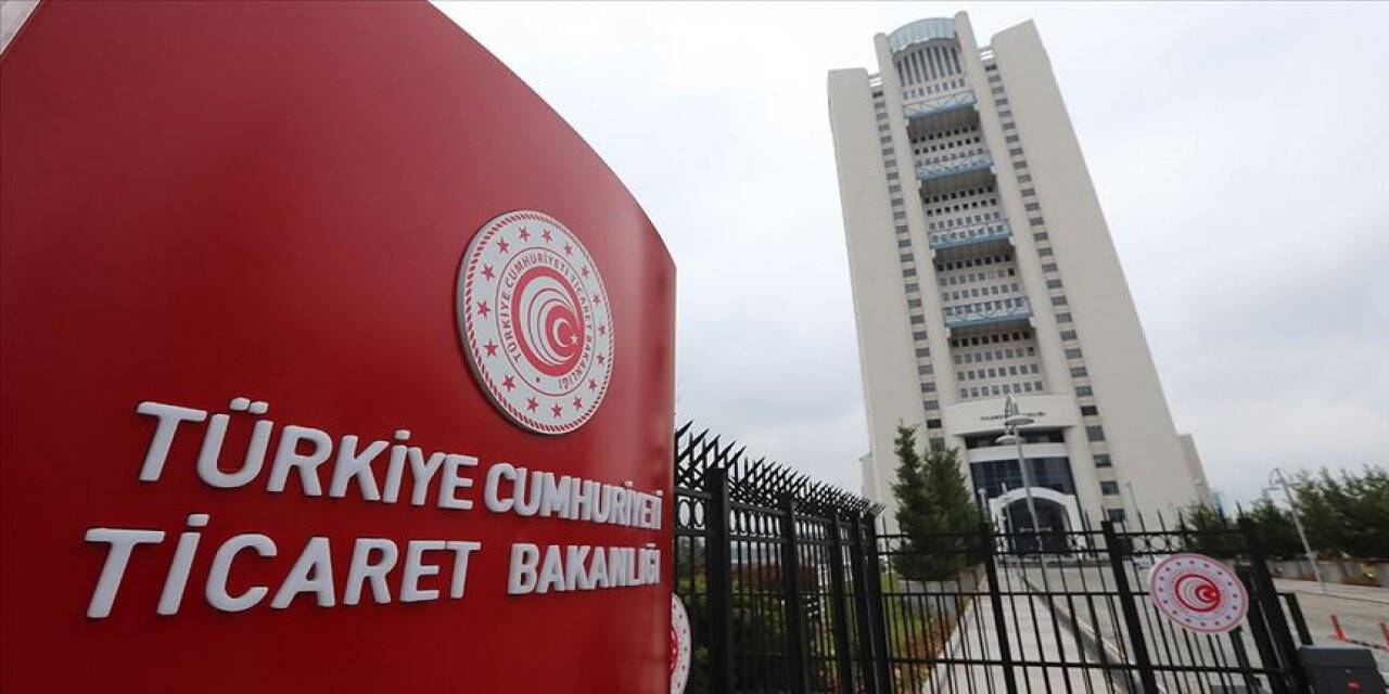 Ticaret Bakanlığı 'efsane cuma indirimleri'ni mercek altına aldı
