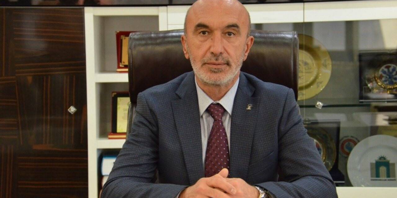 Başkan Angı'dan 24 Kasım Öğretmenler Günü Mesajı