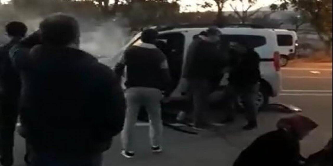 Konya'da feci kaza! Hafif ticari araç ile otomobil çarpıştı:1 ölü, 3 yaralı