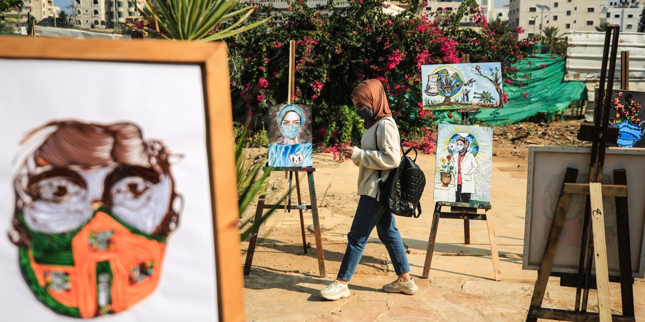 Gazze'de 'Kovid-19 Sanat Sergisi' açıldı