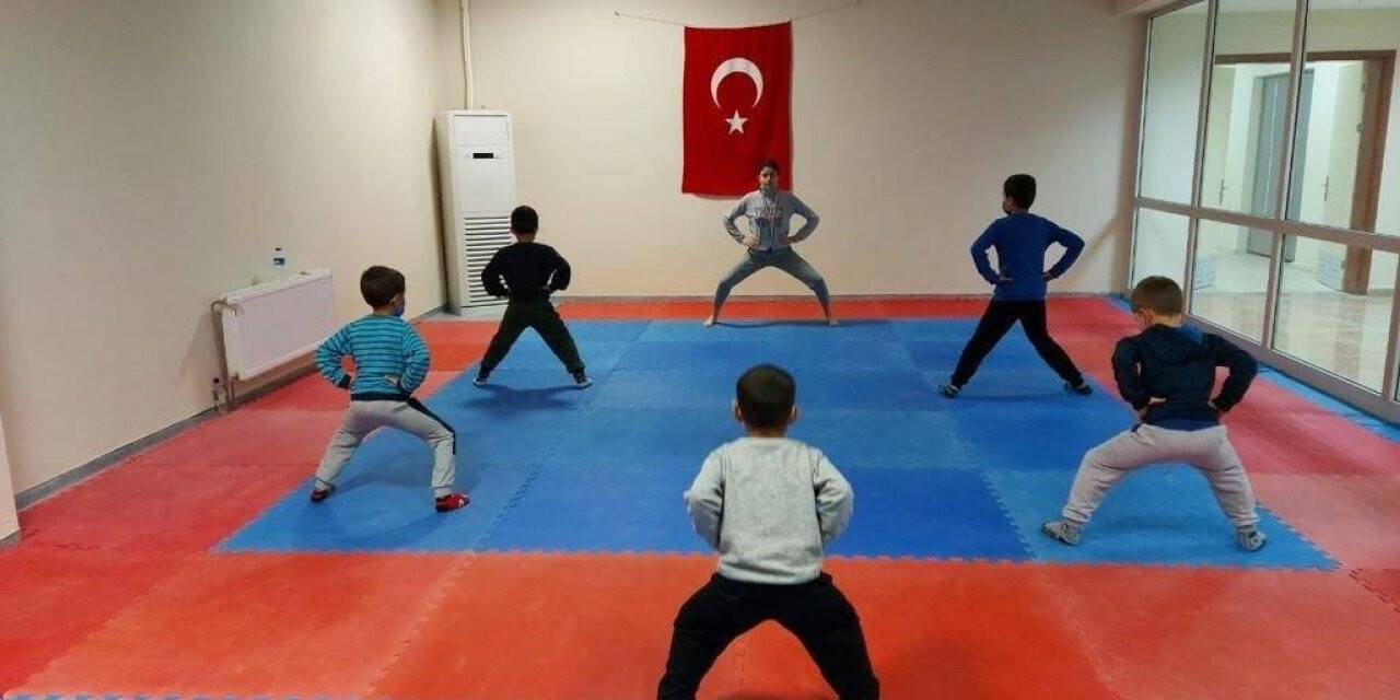 Çumra'da karate antrenmanları başladı