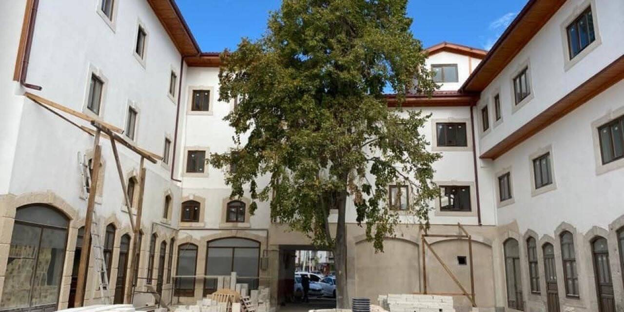 'Rüştü Bey İşhanı Akşehir’e çok yakışacak'