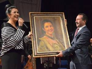 Selçuk’ta Melihat Gülses konseri