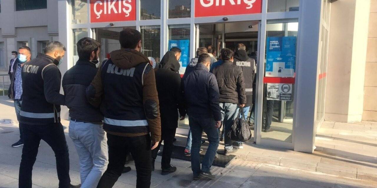 Konya dahil 7 ilde  FETÖ operasyonu:7 tutuklama