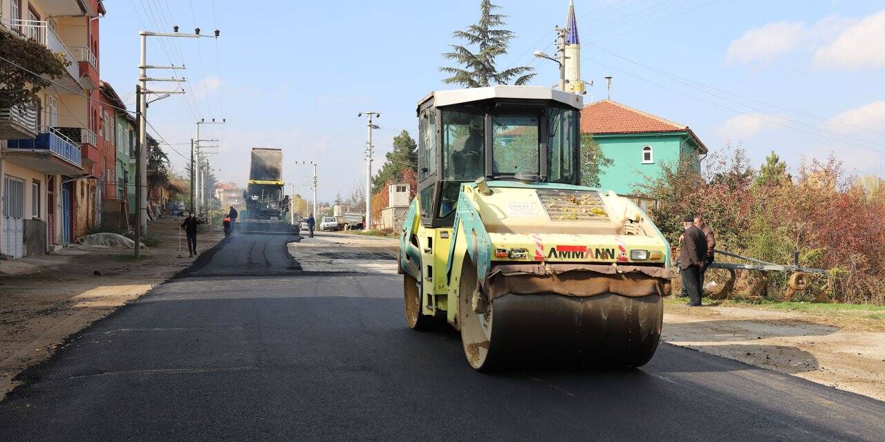 Konya Büyükşehir’den Doğanhisar’da Asfalt Çalışması