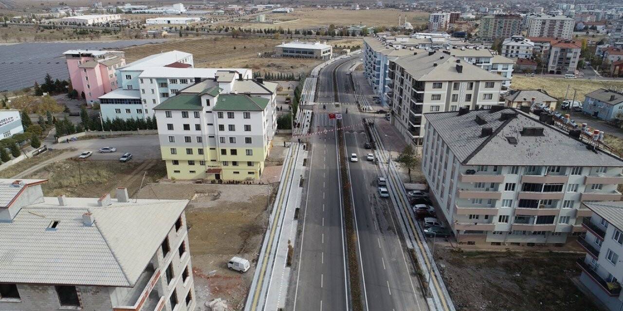 Şehit Muhsin Kiremitçi Caddesi, Ihlamur Kokacak